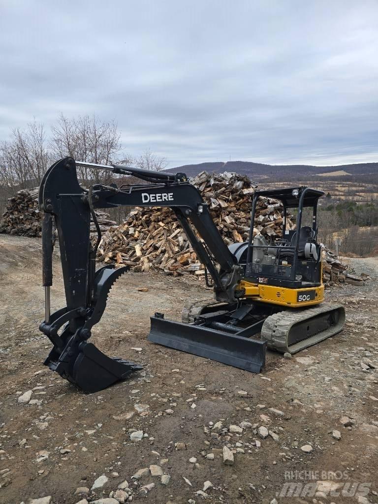 DEERE 50G Міні-екскаватори < 7т
