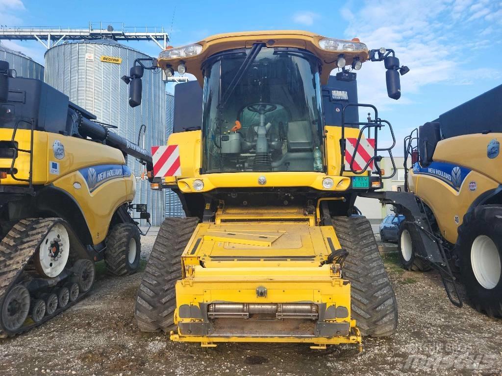 New Holland CR 9090 Зернозбиральні комбайни