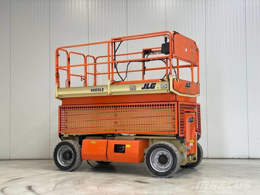 JLG 4069LE Підйомники-ножиці