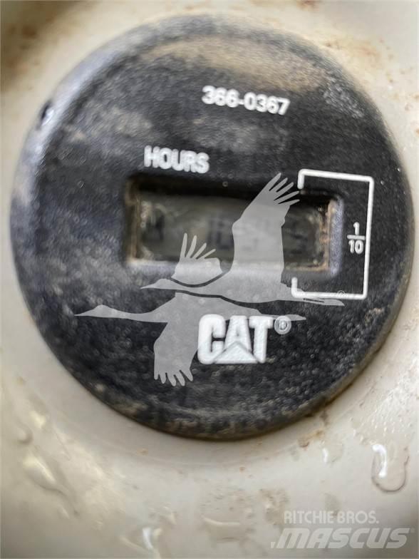 CAT 325C Гусеничні екскаватори