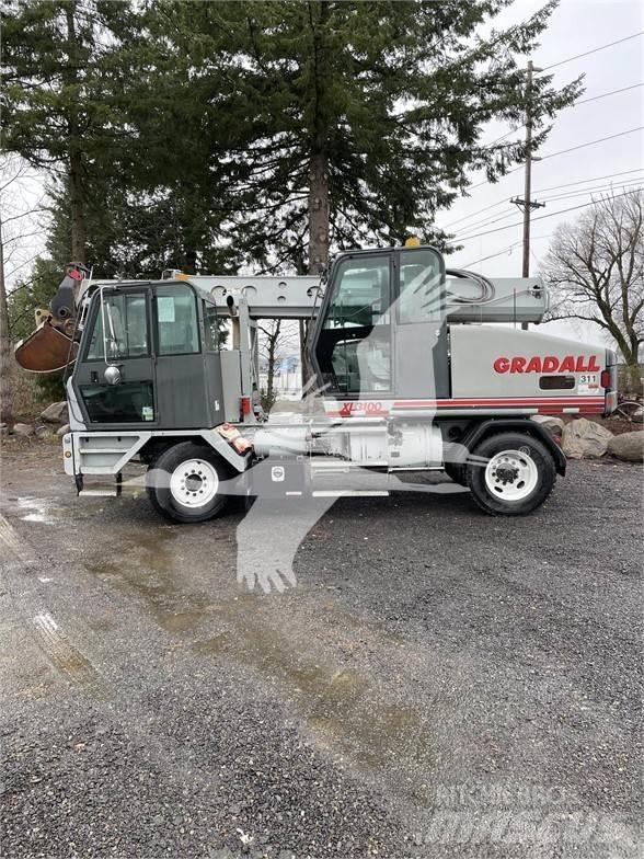 Gradall XL3100 Колісні екскаватори