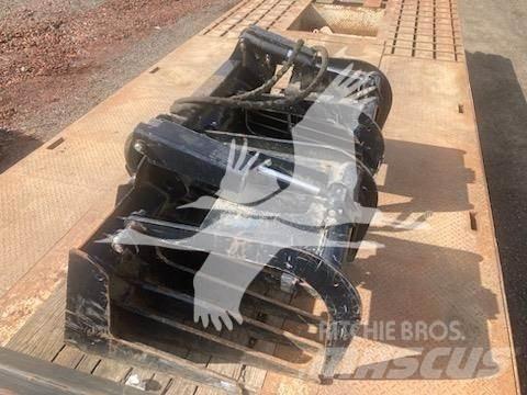 John Deere  Щітки