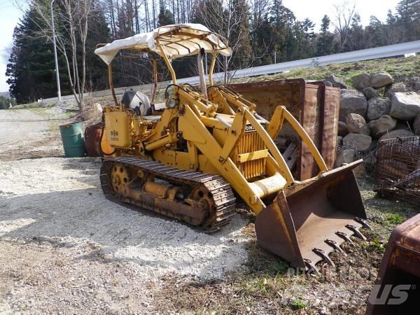Komatsu D20S-3 Гусеничні бульдозери