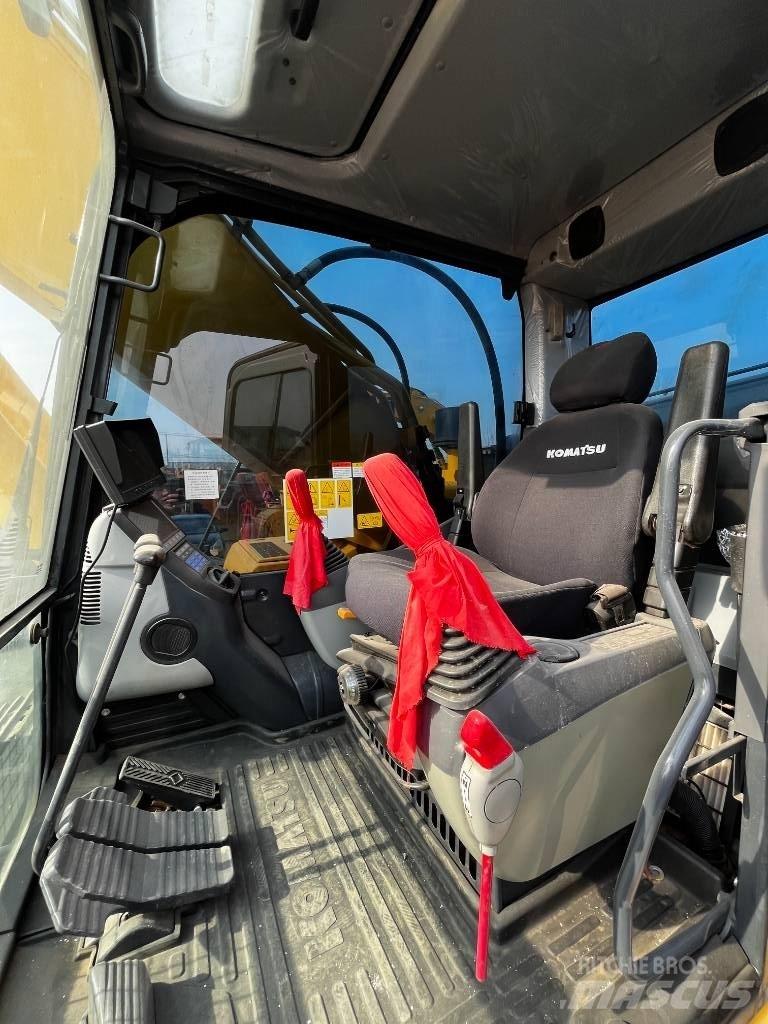 Komatsu PC 360 Гусеничні екскаватори