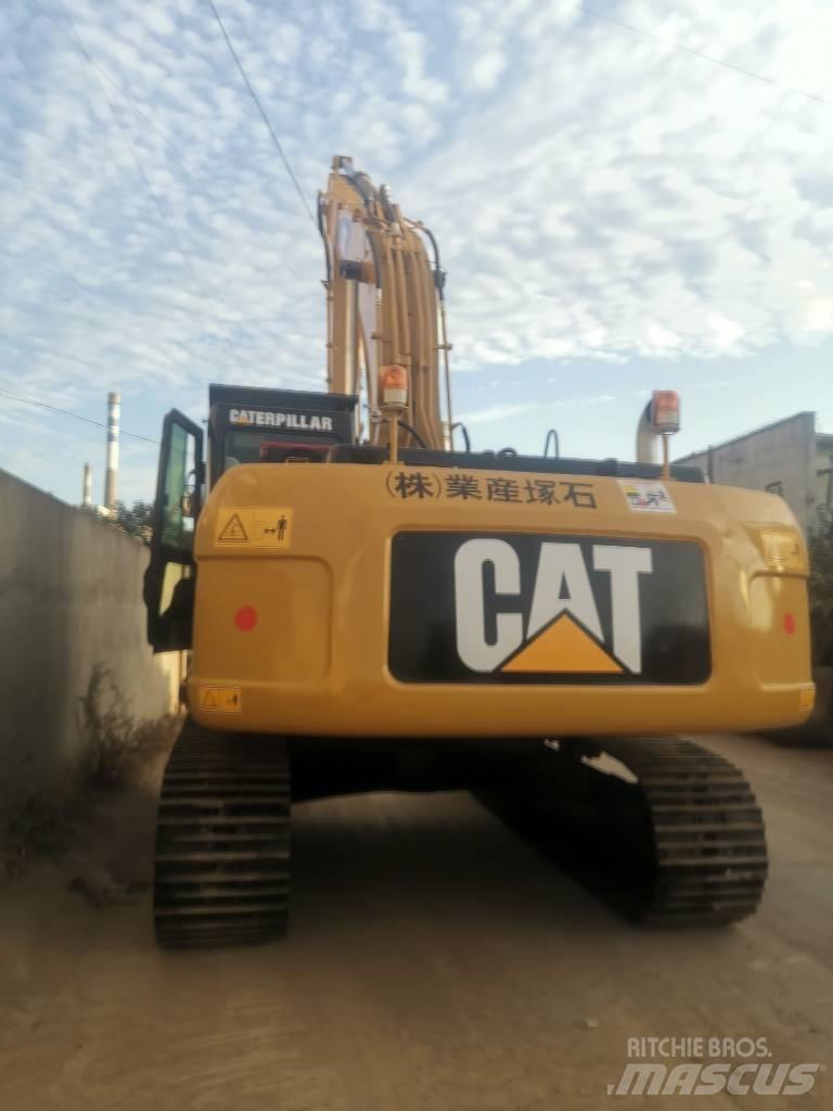 CAT 330 D Гусеничні екскаватори
