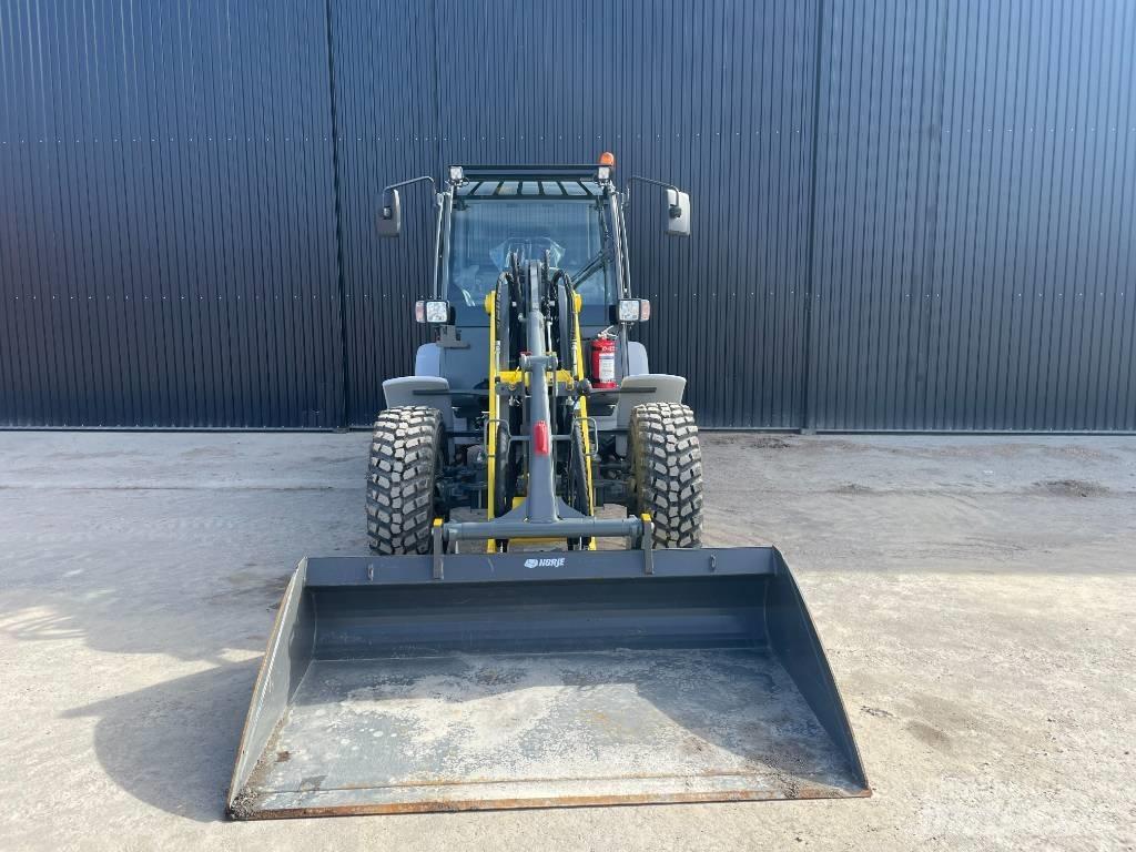 Kramer 5075 Фронтальні навантажувачі