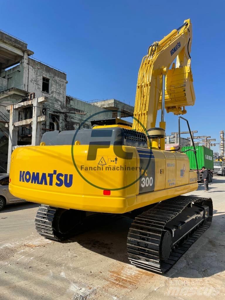 Komatsu PC 300 Гусеничні екскаватори