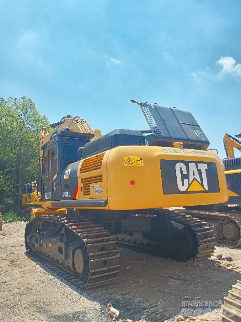 CAT 340D2L Гусеничні екскаватори