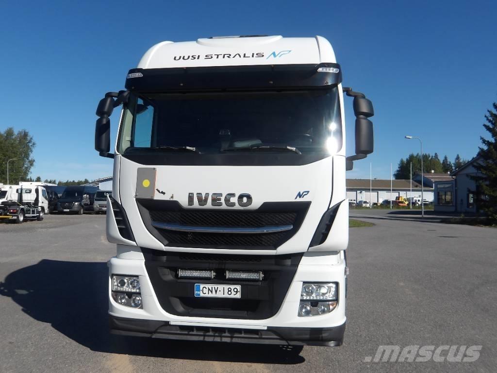 Iveco AS 440STX LNG Тягачі