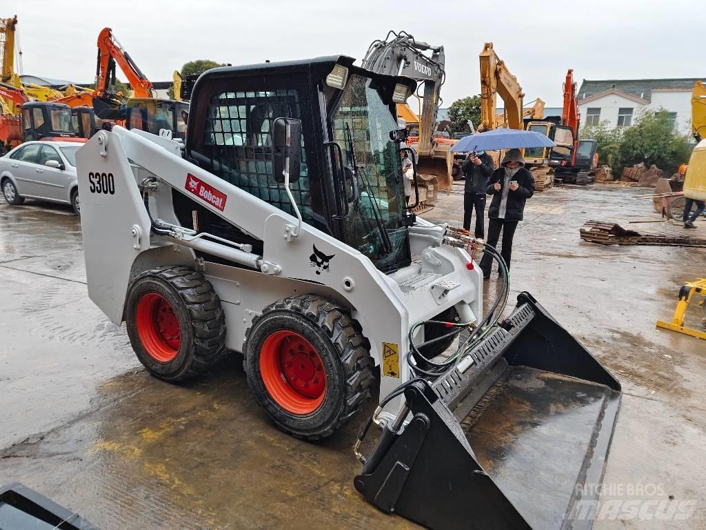 Bobcat S 300 Міні-навантажувачі