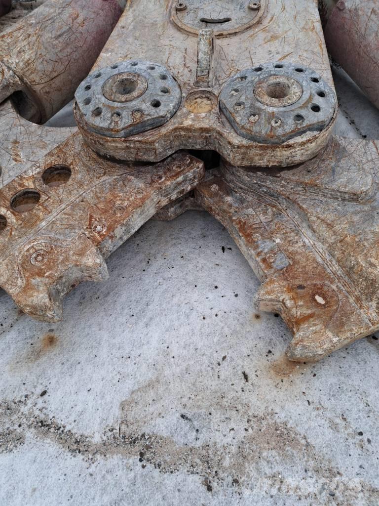 Demarec DCC 50-C Різаки