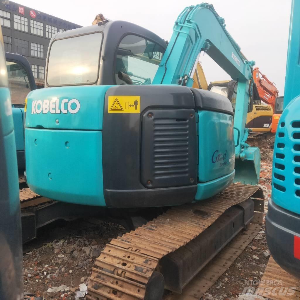 Kobelco SK 70 SR Середні екскаватори 7т. - 12т.