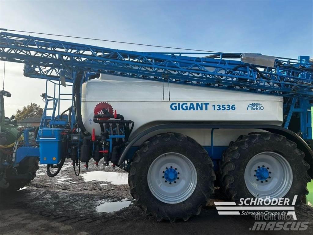 Agrio GIGANT 13500 Причіпні обприскувачі