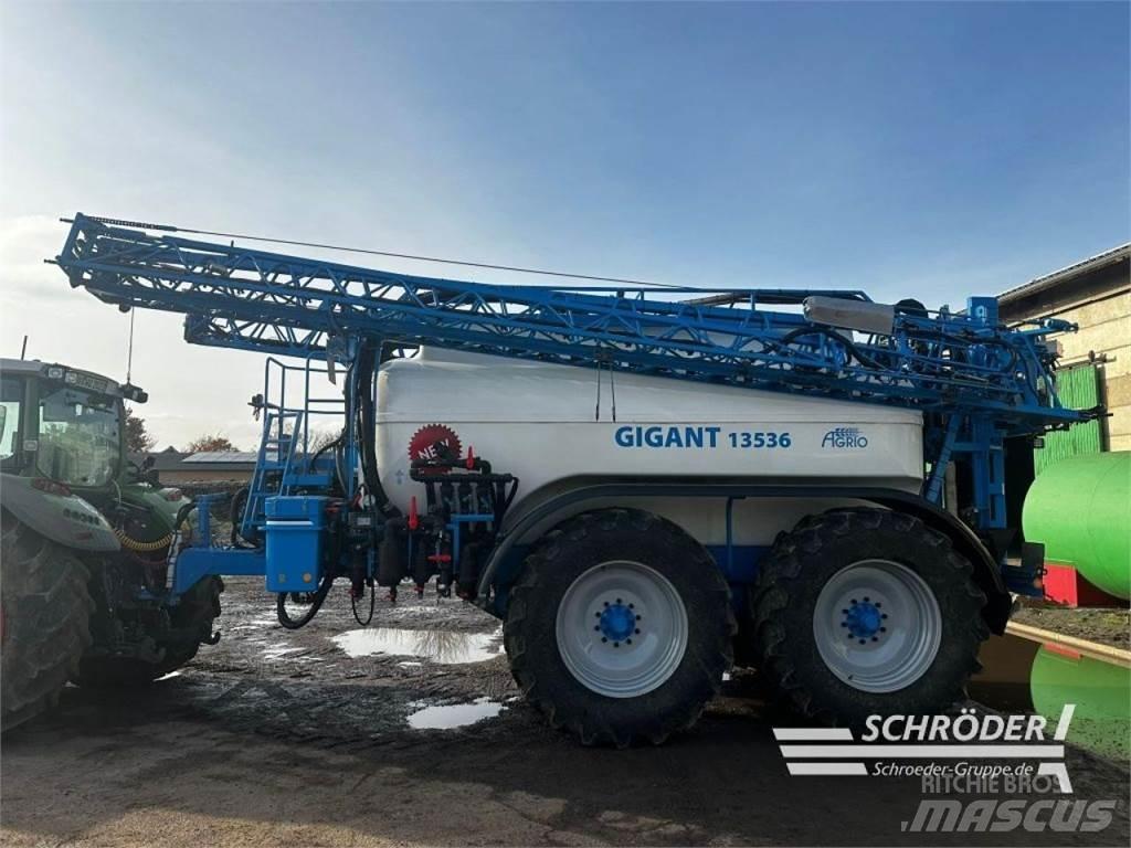 Agrio GIGANT 13500 Причіпні обприскувачі