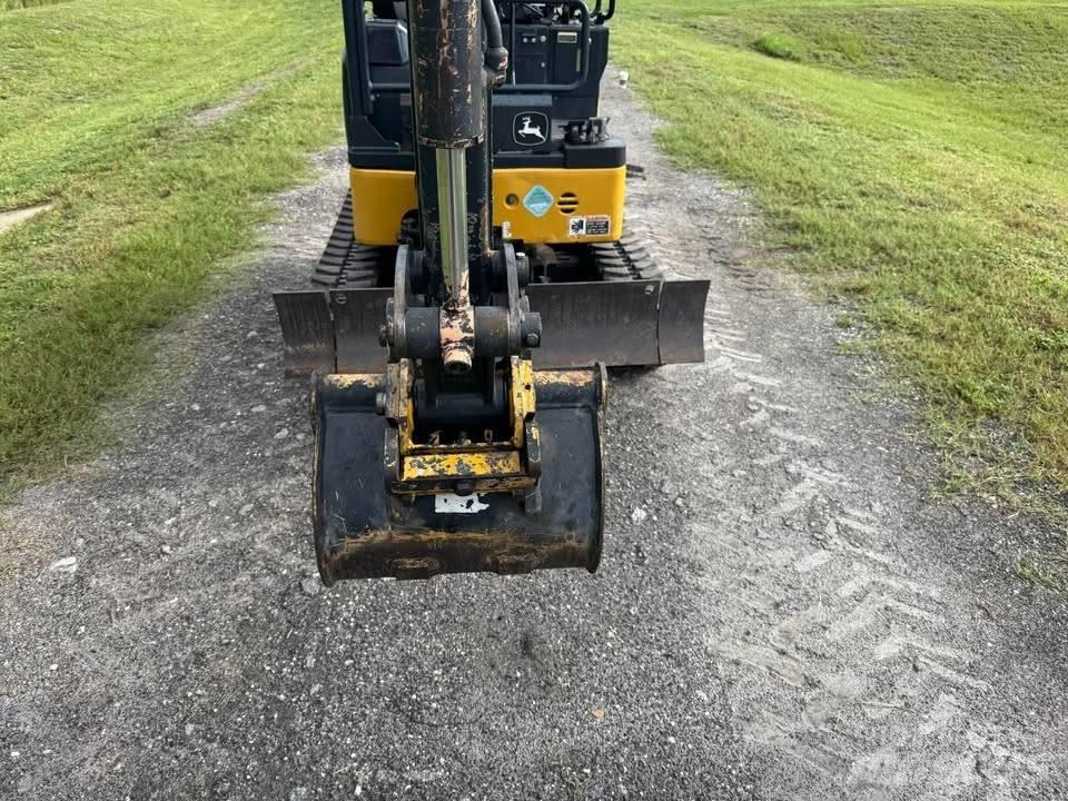 John Deere 17 G Міні-екскаватори < 7т