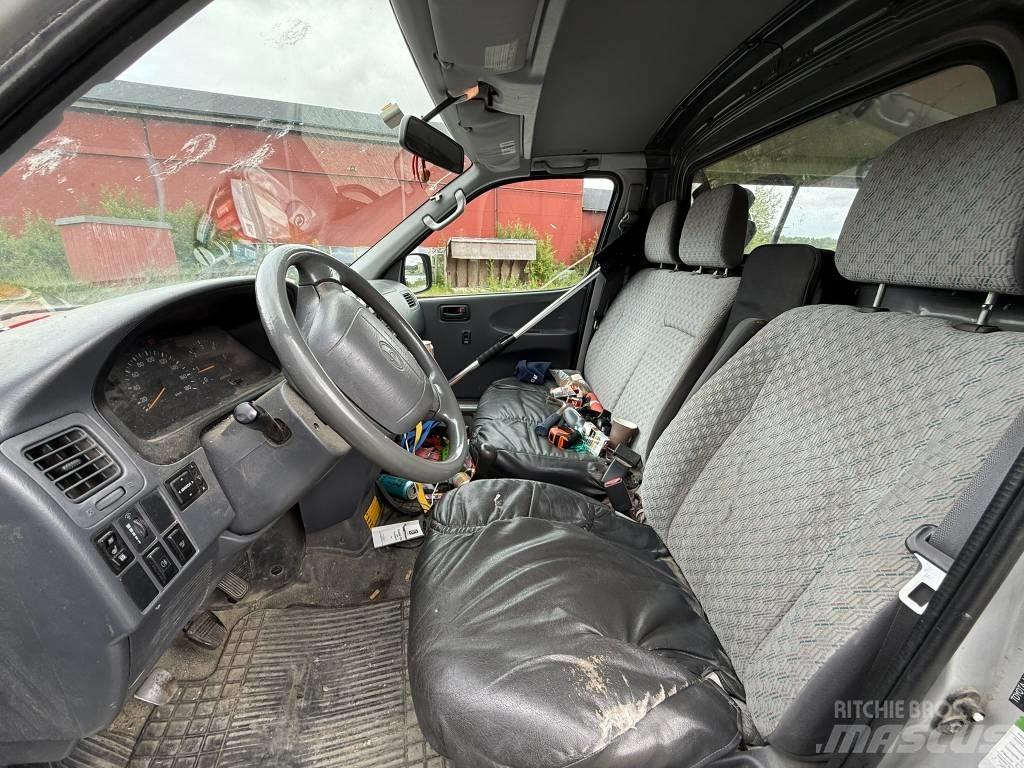 Toyota Hiace 4x4 Панельні фургони