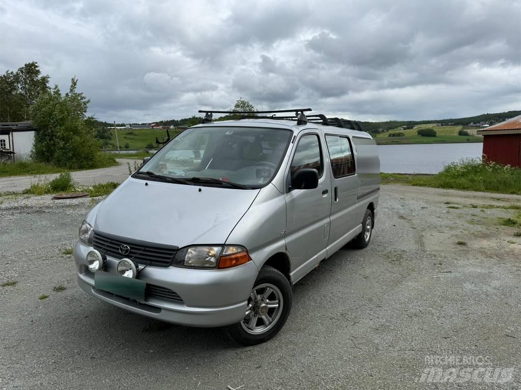 Toyota Hiace 4x4 Панельні фургони