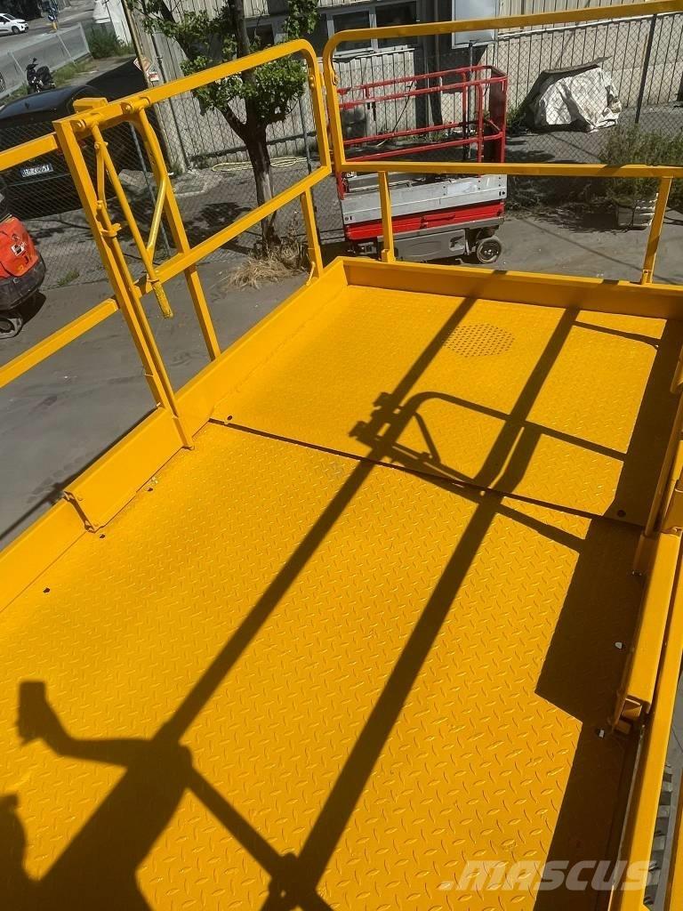 Haulotte HA 18 SX Підйомники-ножиці