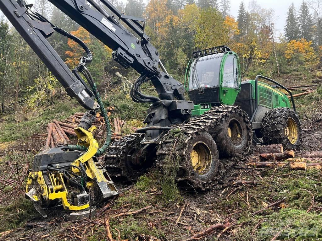 John Deere 1270 E Харвестери