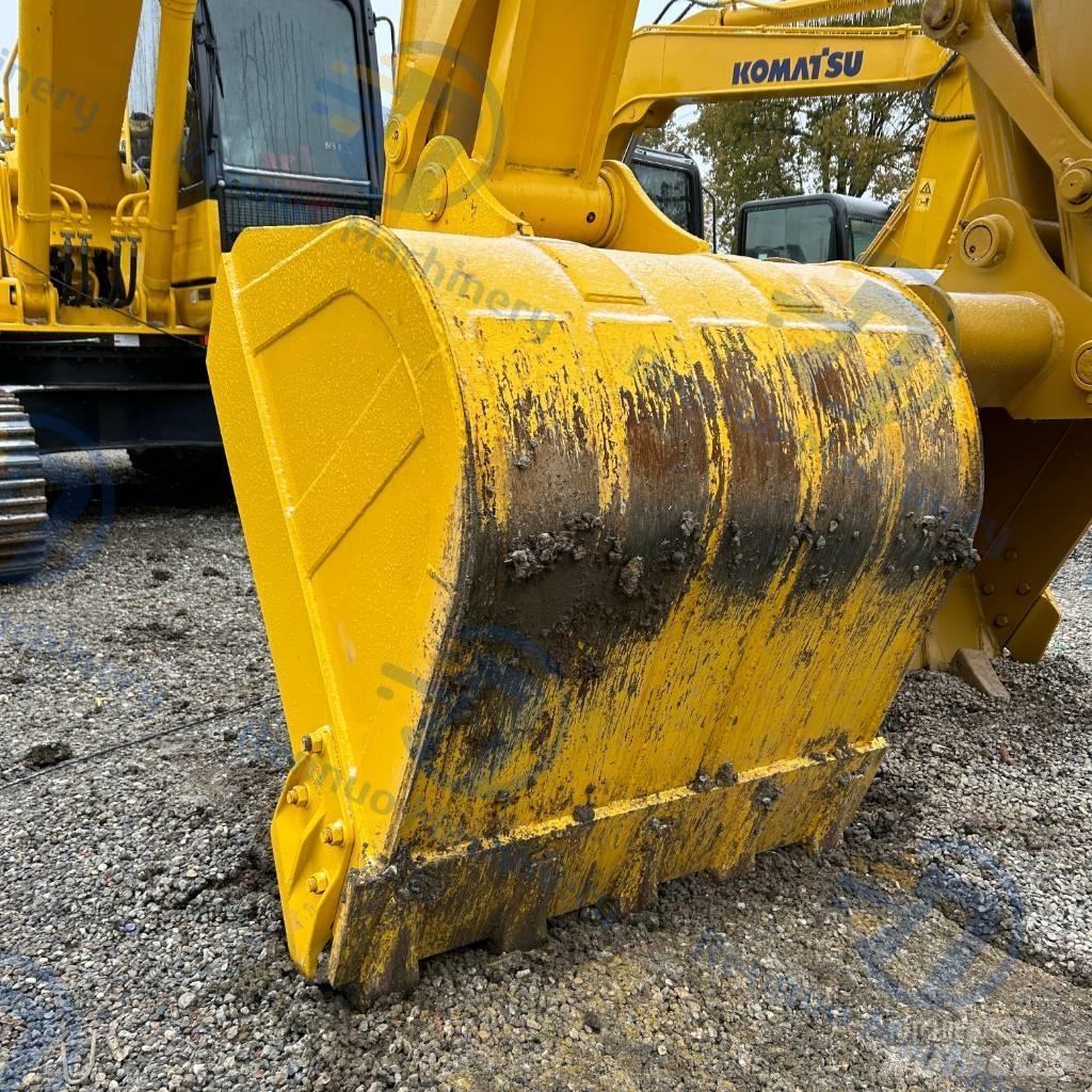 Komatsu PC200-8 Гусеничні екскаватори