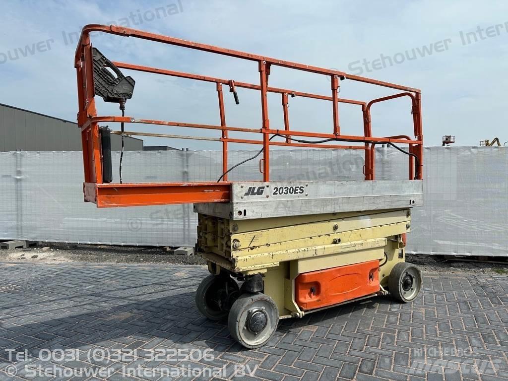 JLG 2030ES Підйомники-ножиці