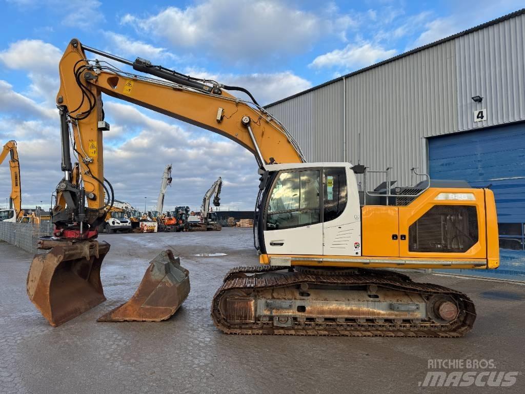 Liebherr R 926 Гусеничні екскаватори