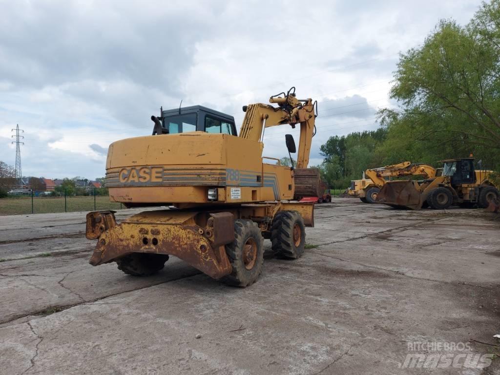 CASE 788 Колісні екскаватори