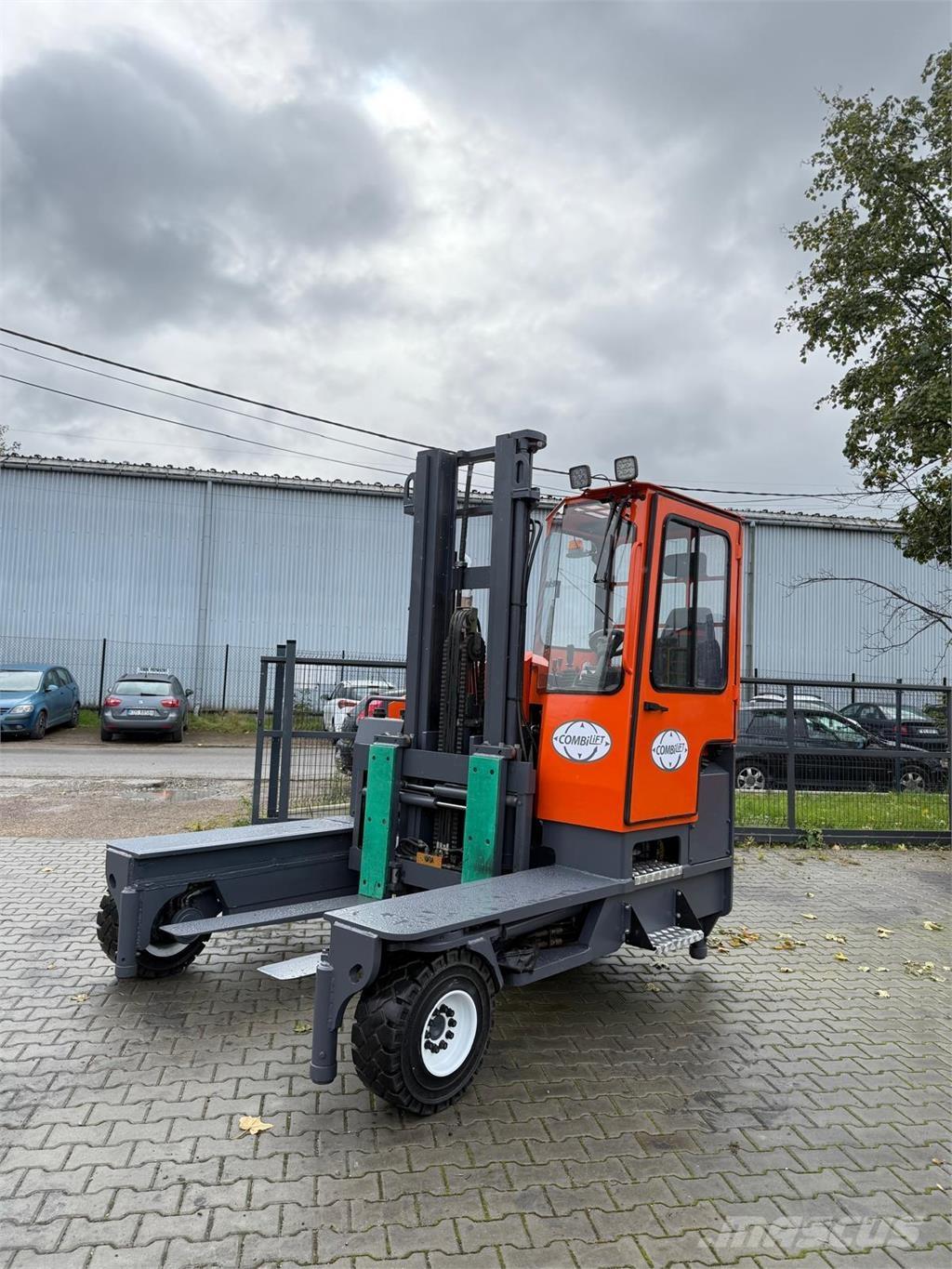 Combilift C5000 XL Чотириходові річ-траки