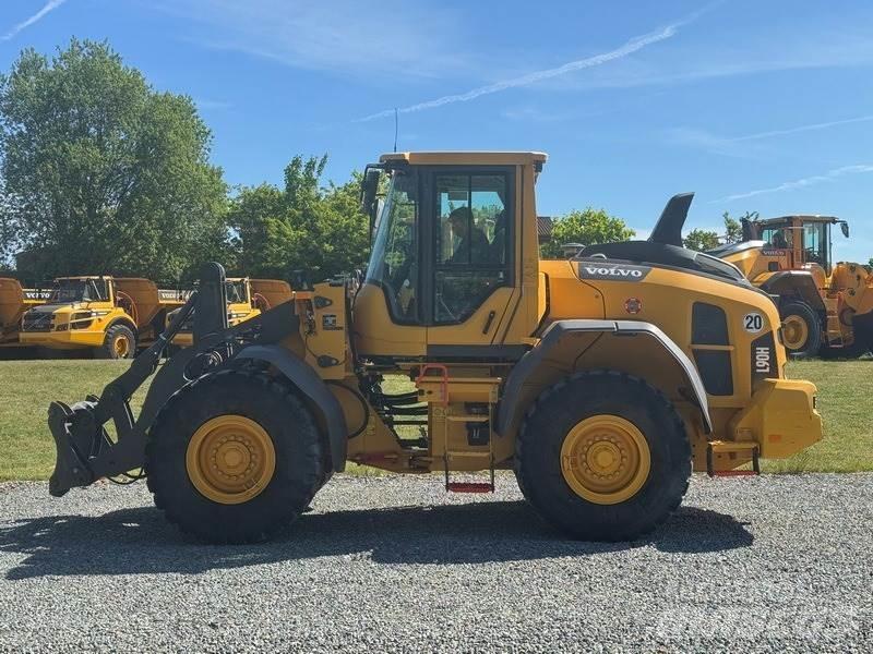 Volvo L 90 H Фронтальні навантажувачі