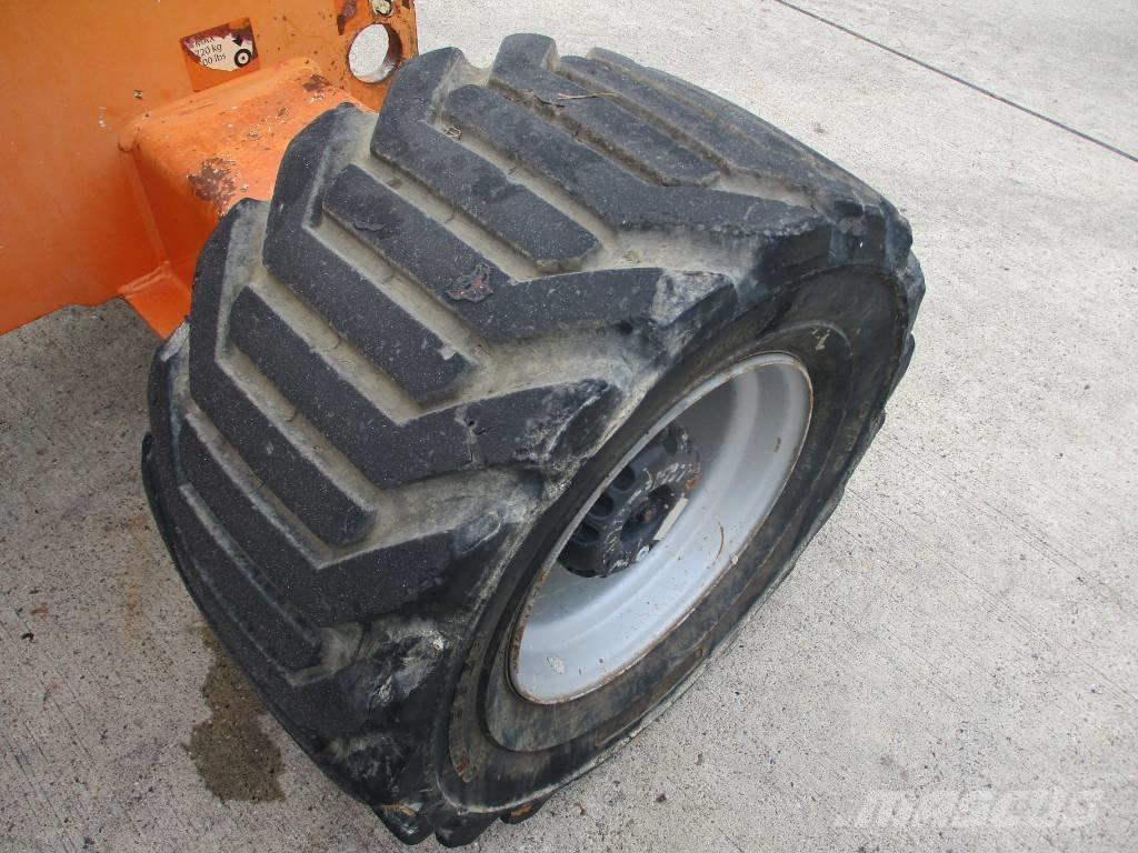 JLG 510 AJ (947) Компактні самохідні стрілові підйомники