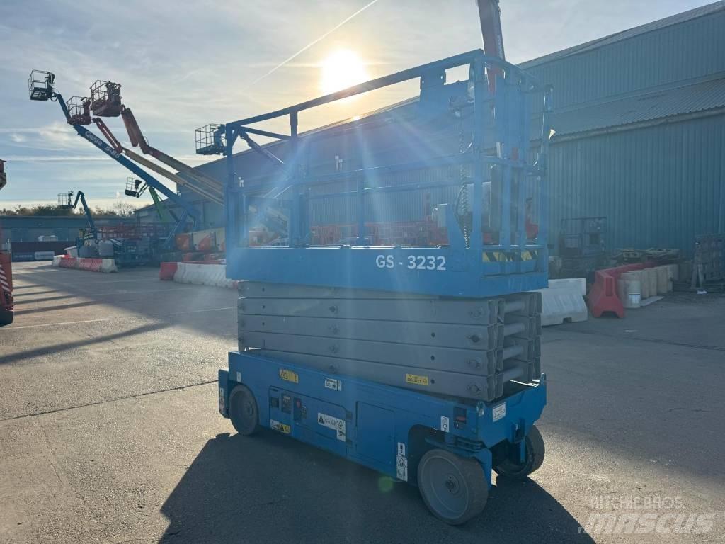 Genie GS 3232 Підйомники-ножиці