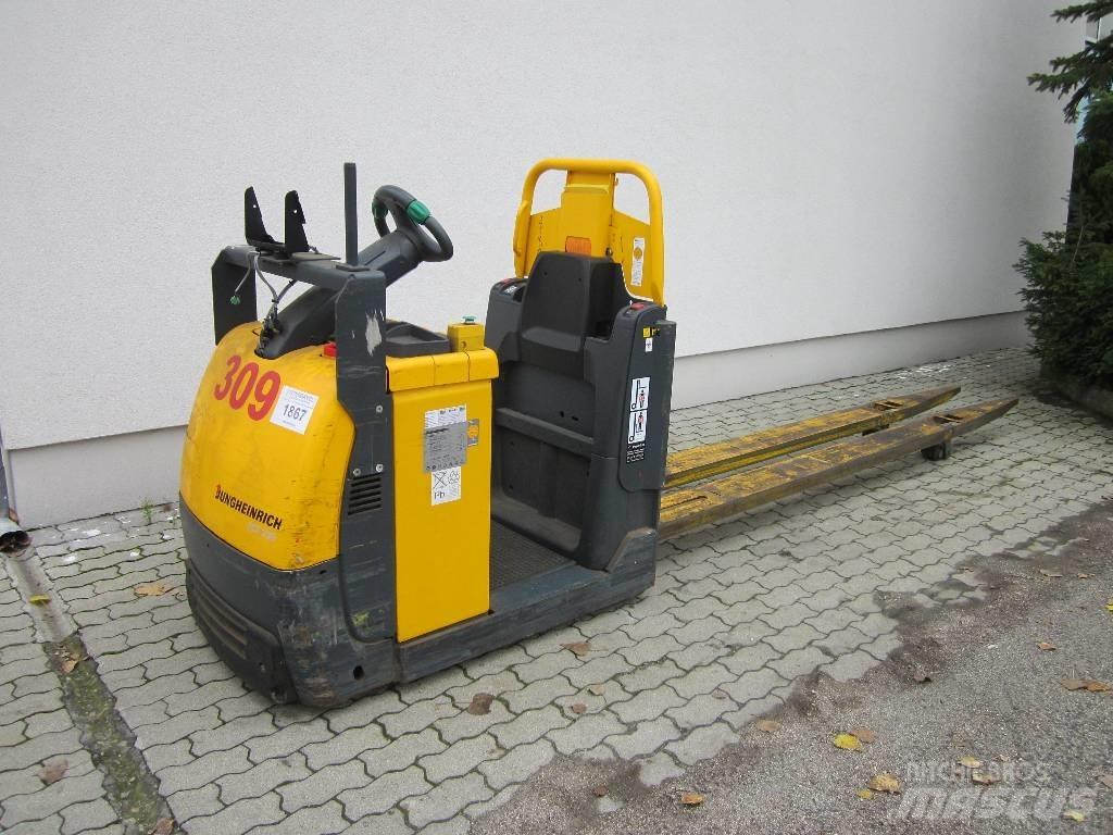 Jungheinrich ECE230 Електронавантажувачі