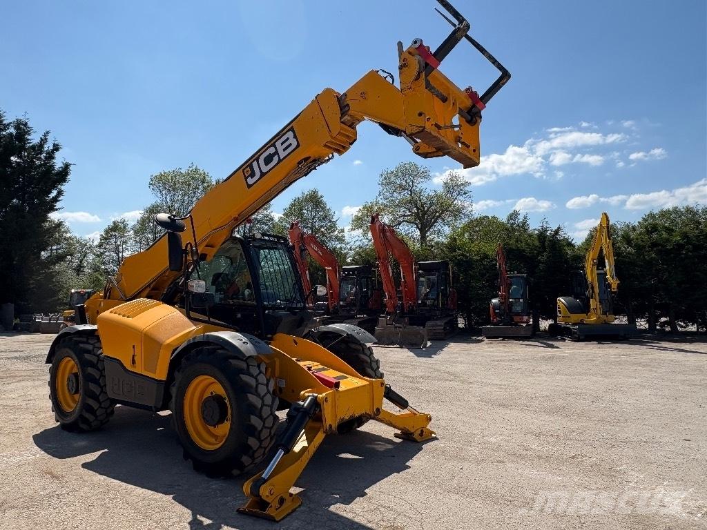 JCB 540-140 Телескопічні навантажувачі