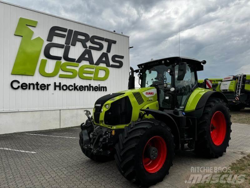 CLAAS AXION 870 Трактори