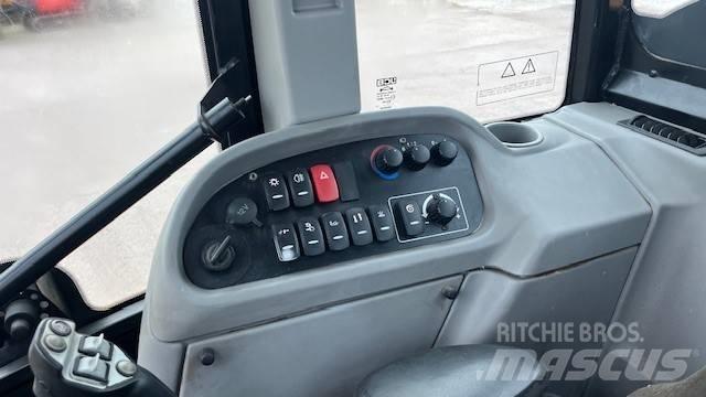 JCB TM 320 S Телескопічні навантажувачі