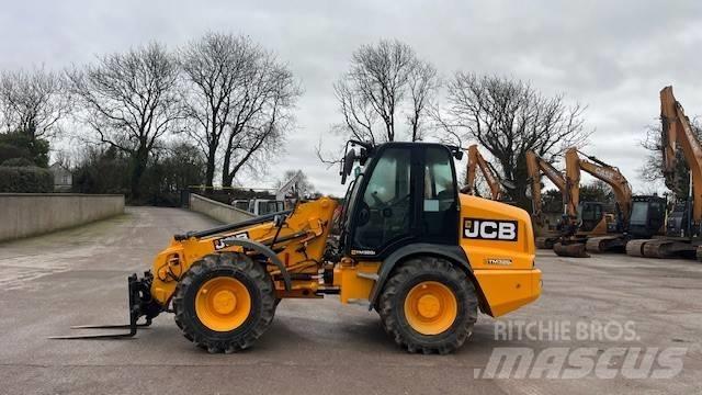 JCB TM 320 S Телескопічні навантажувачі