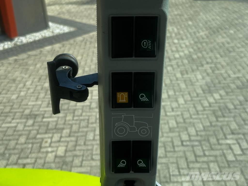 CLAAS Arion 450 CIS Трактори