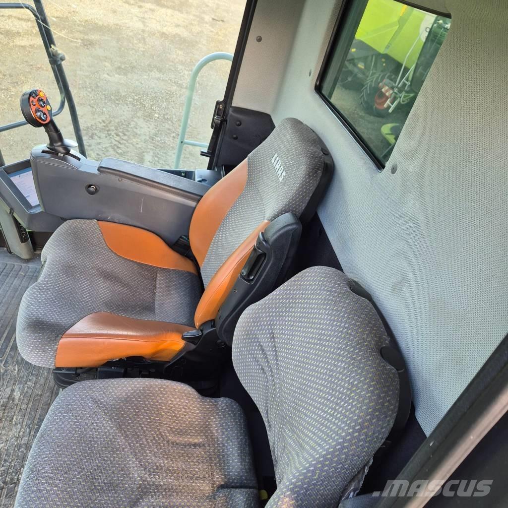 CLAAS Lexion 580 TT Зернозбиральні комбайни