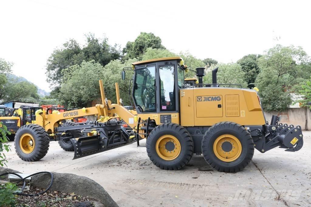 XCMG GR 165 Грейдери