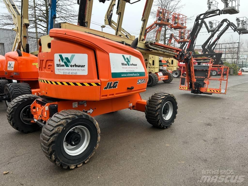 JLG 520 AJ Колінчаті підйомники
