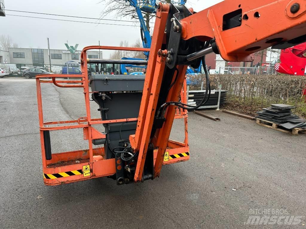 JLG 520 AJ Колінчаті підйомники