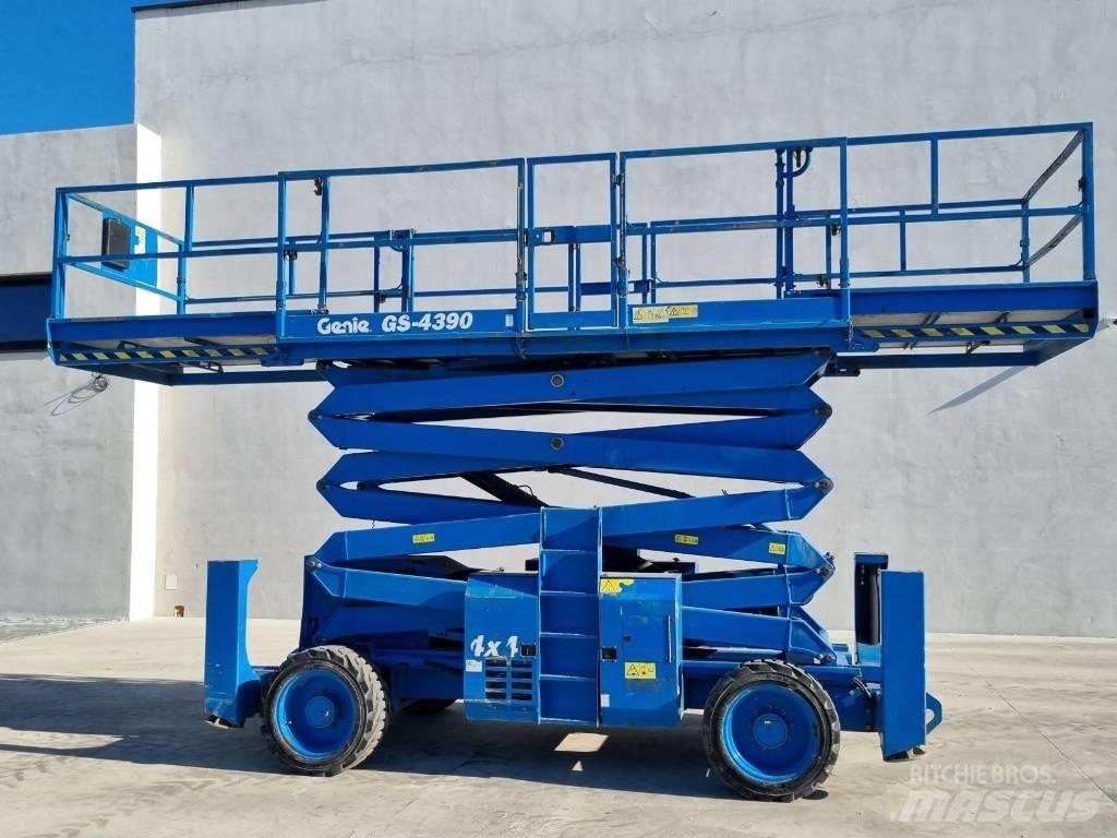 Genie GS 4390 - R284 Підйомники-ножиці