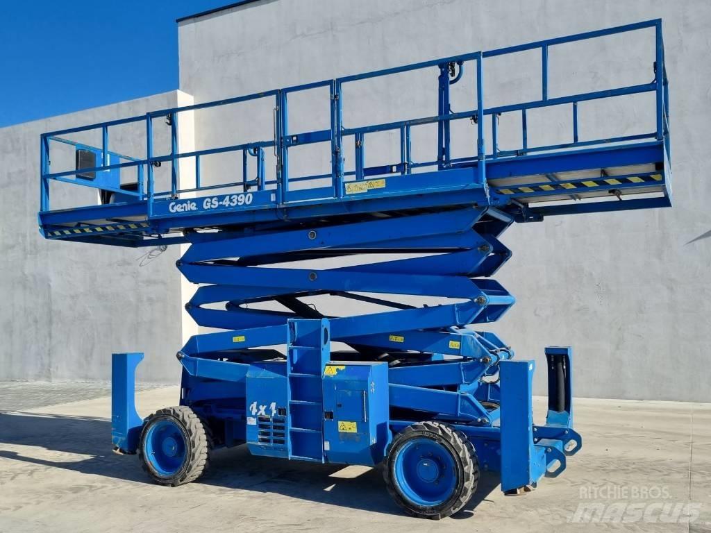 Genie GS 4390 - R284 Підйомники-ножиці