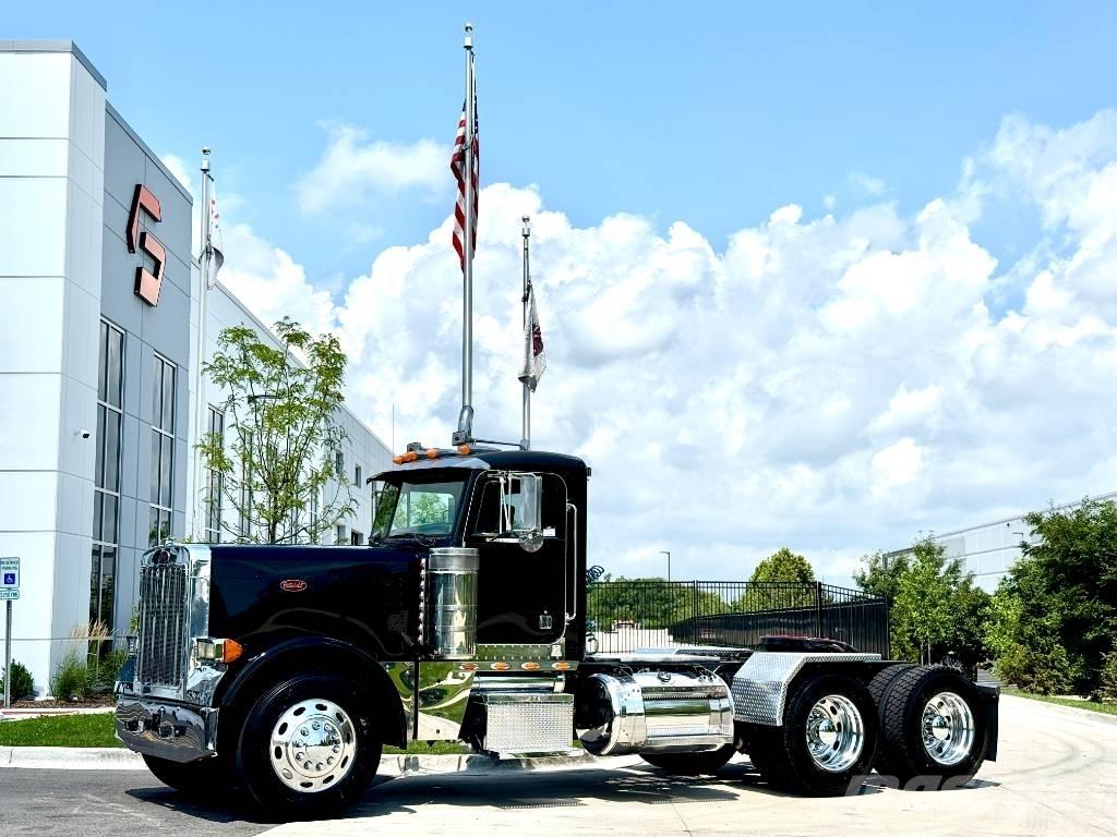 Peterbilt 379 Тягачі