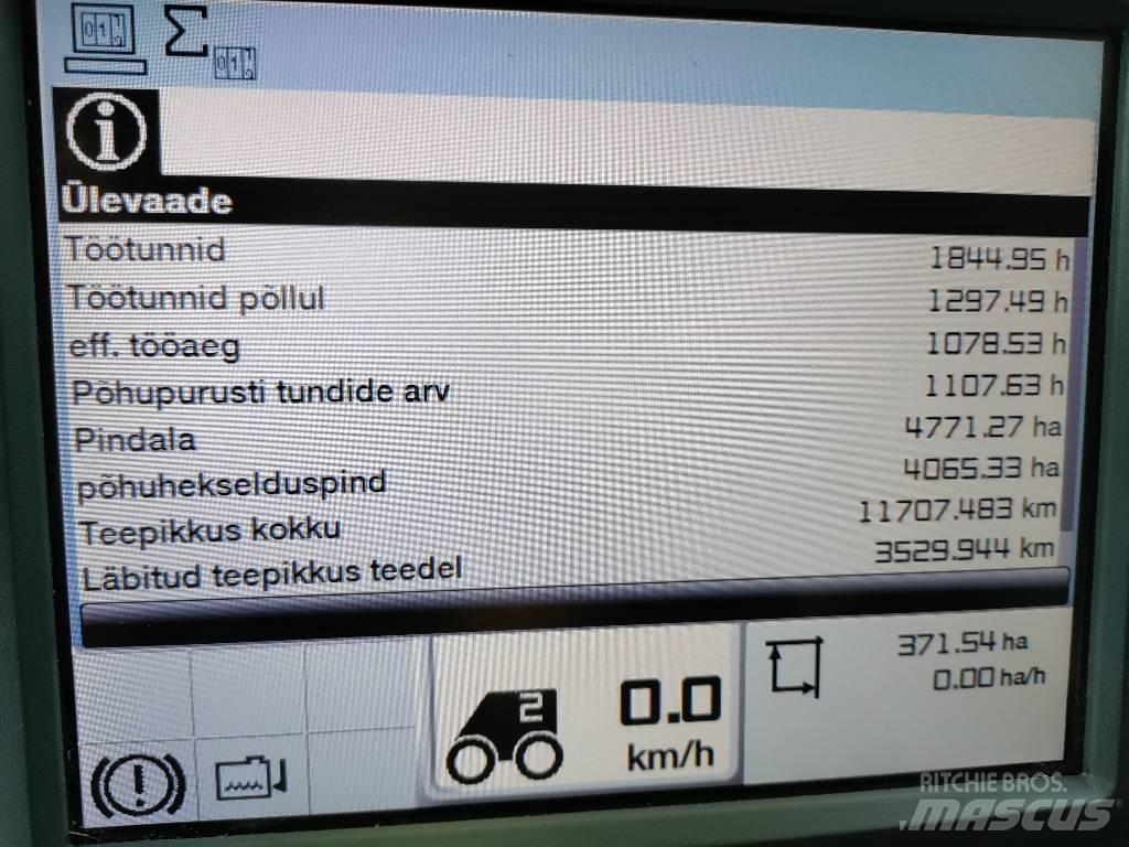 CLAAS Lexion 670 Зернозбиральні комбайни