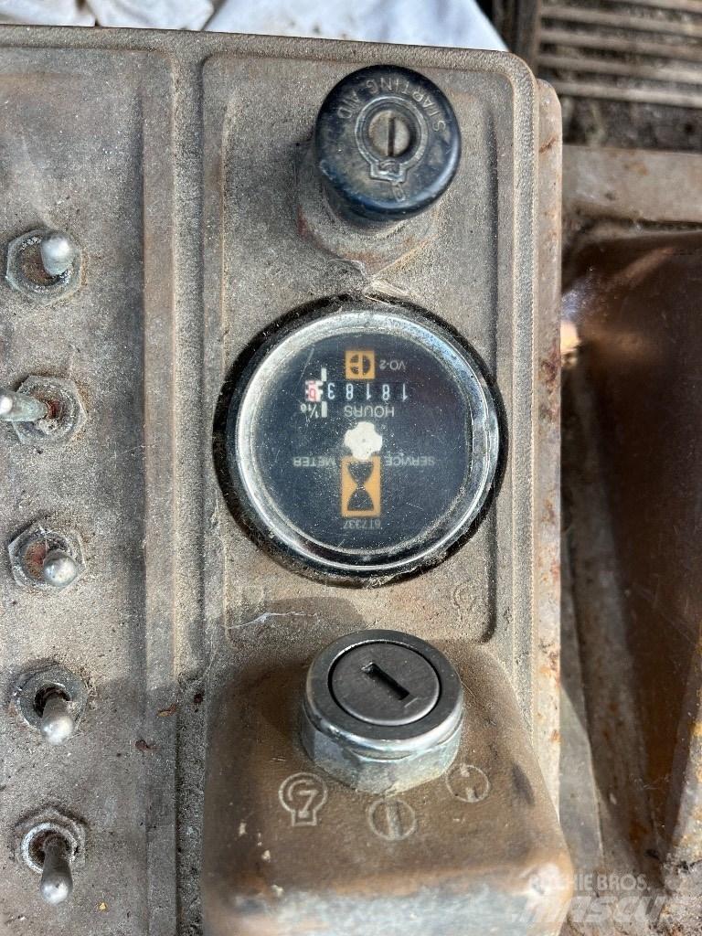 CAT 826 G Сміттєві преси