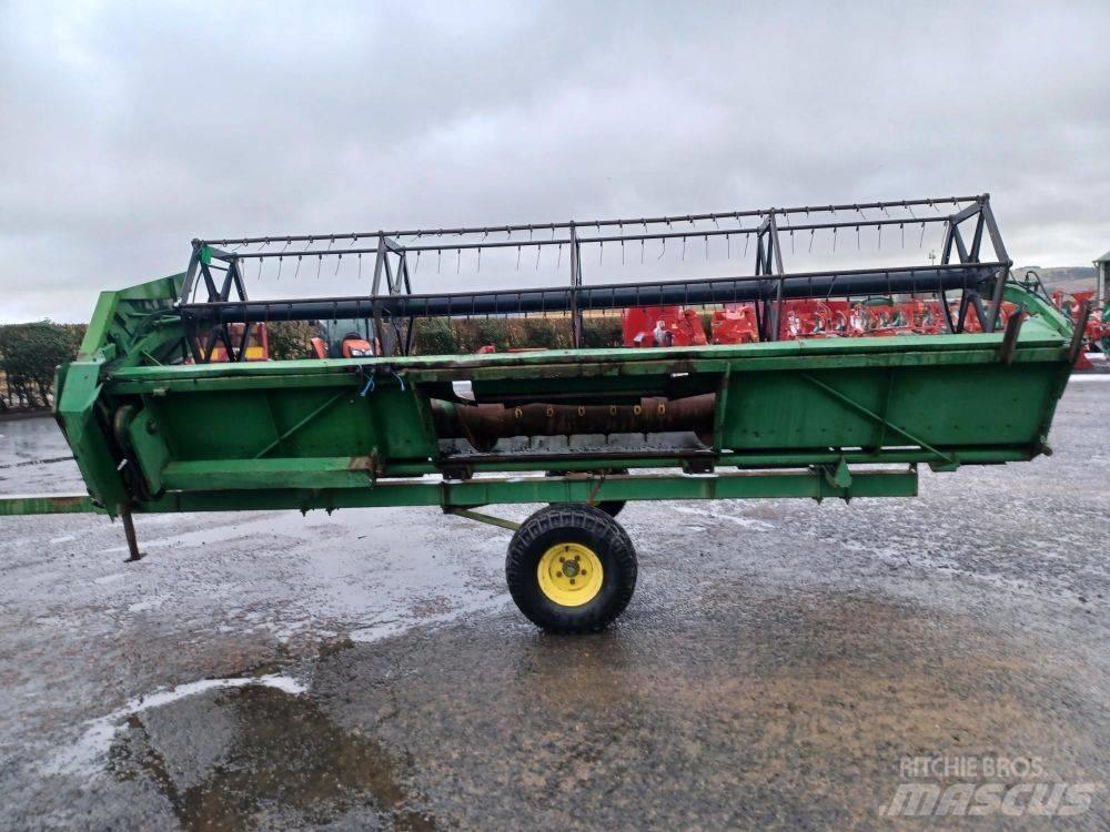 John Deere 1000 Культиватори