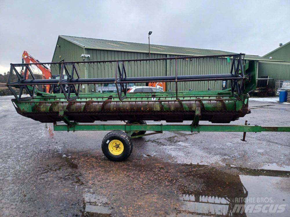 John Deere 1000 Культиватори