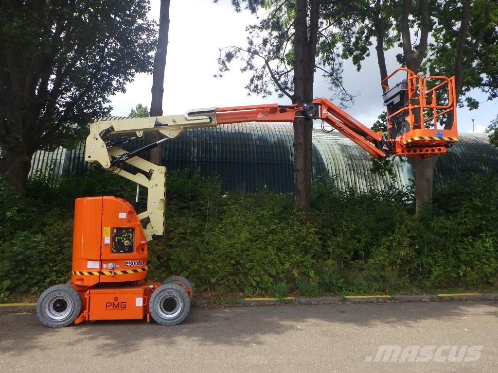 JLG E300AJP Колінчаті підйомники