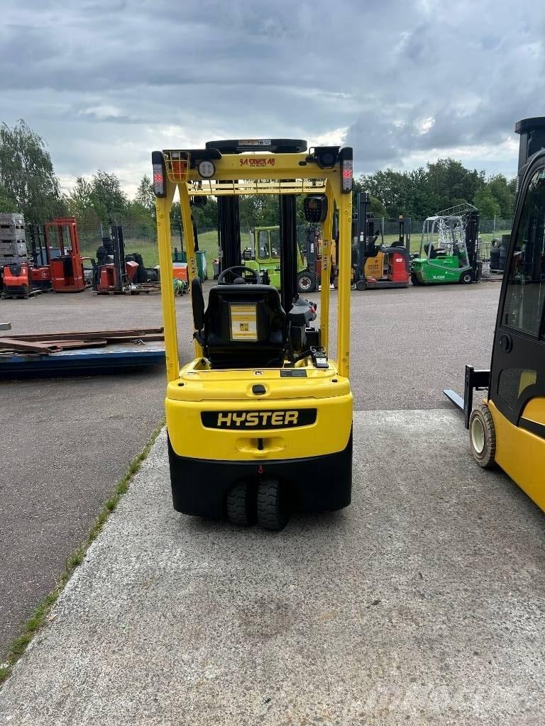 Hyster J1.5 XNT  1,5t Електронавантажувачі